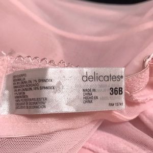 delicates Intimates & Sleepwear - Lingerie - delicates 36B delicates Intimates & Sleepwear - Lingerie - delicates 36B